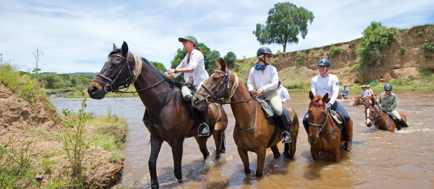 Masai-Riding-Safari-Kenya-fording river