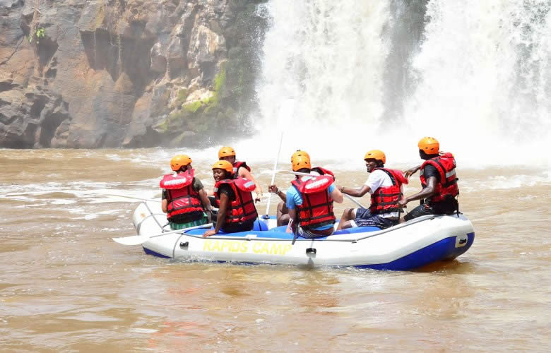 White Water Rafting - Image 5